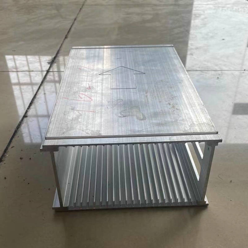 通（tōng）訊（xùn）設備零件