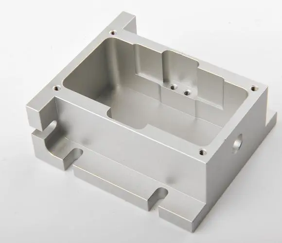 CNC加工零配件鋁合金零件定製加工（gōng）